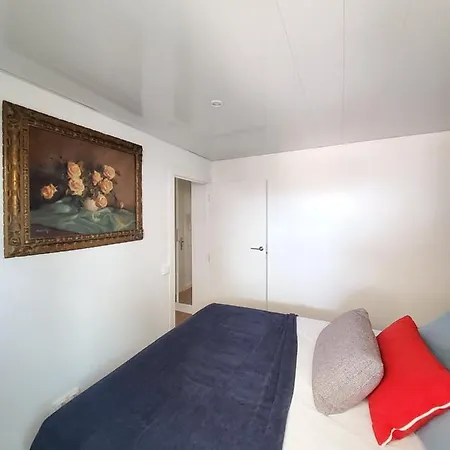 Atico Esquinero Muy Soleado Con La Terraza De 50 M2 Appartement